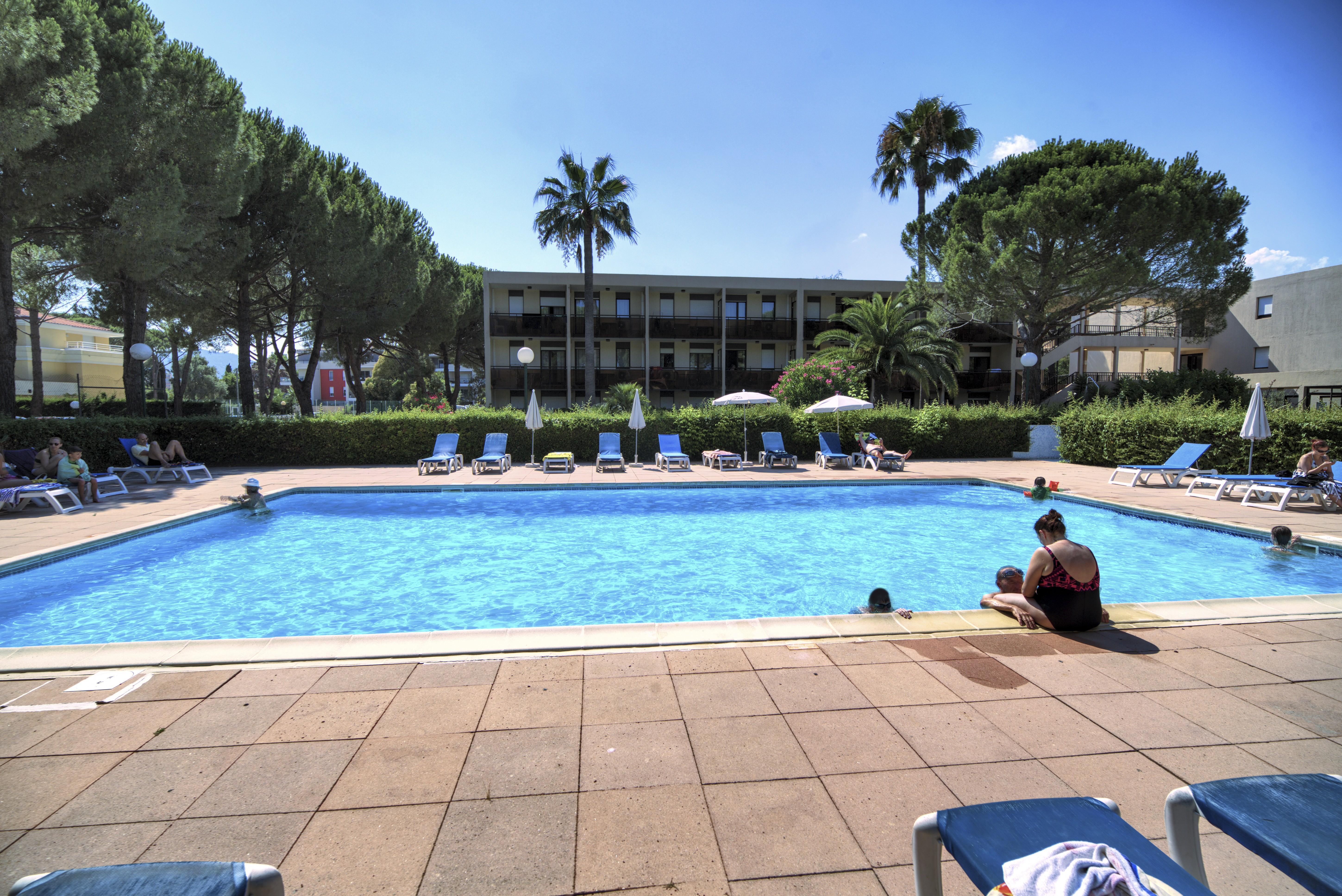 Residence Pierre & Vacances Les Jardins Ombrages Mandelieu Exterior foto