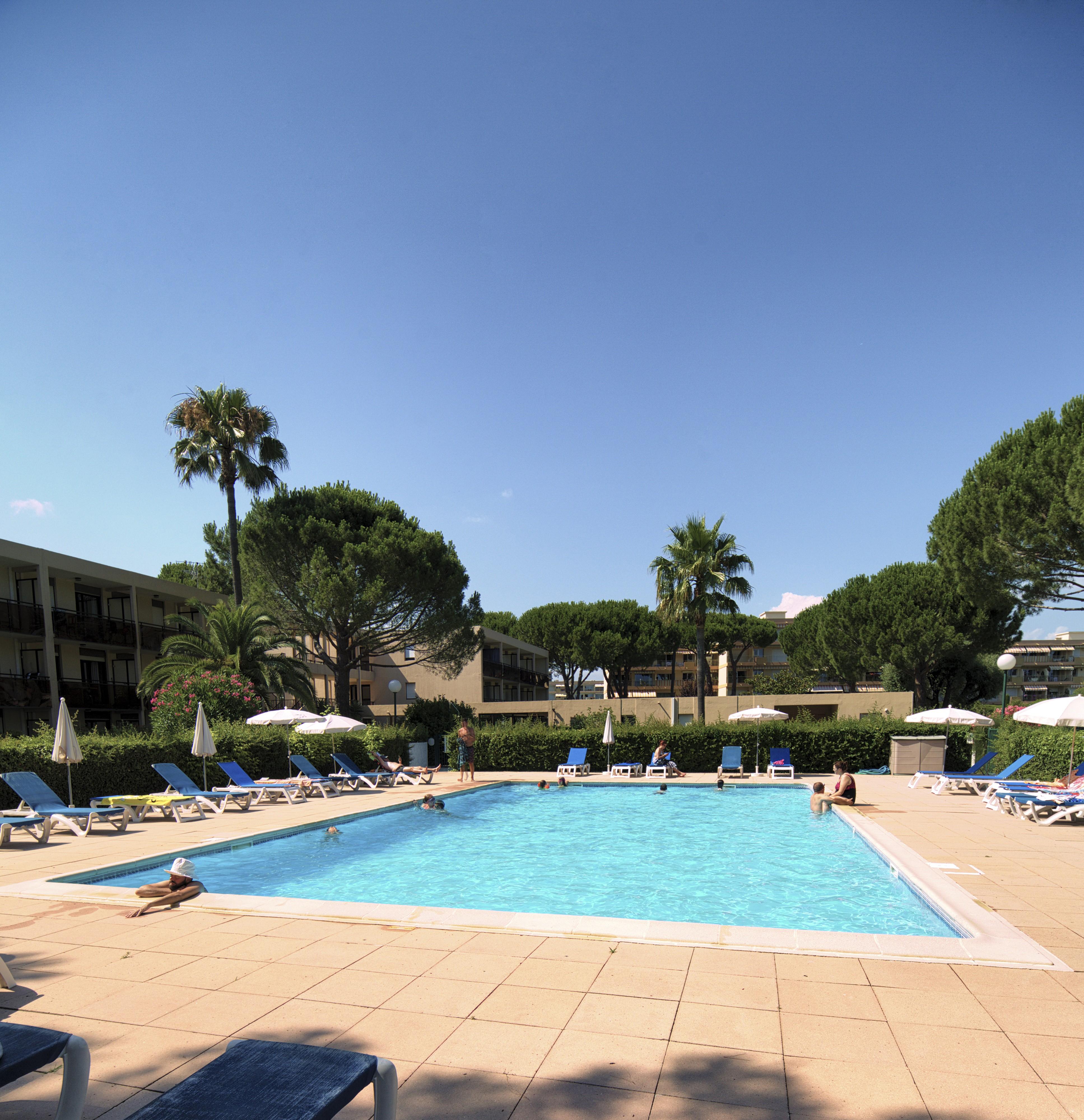 Residence Pierre & Vacances Les Jardins Ombrages Mandelieu Exterior foto
