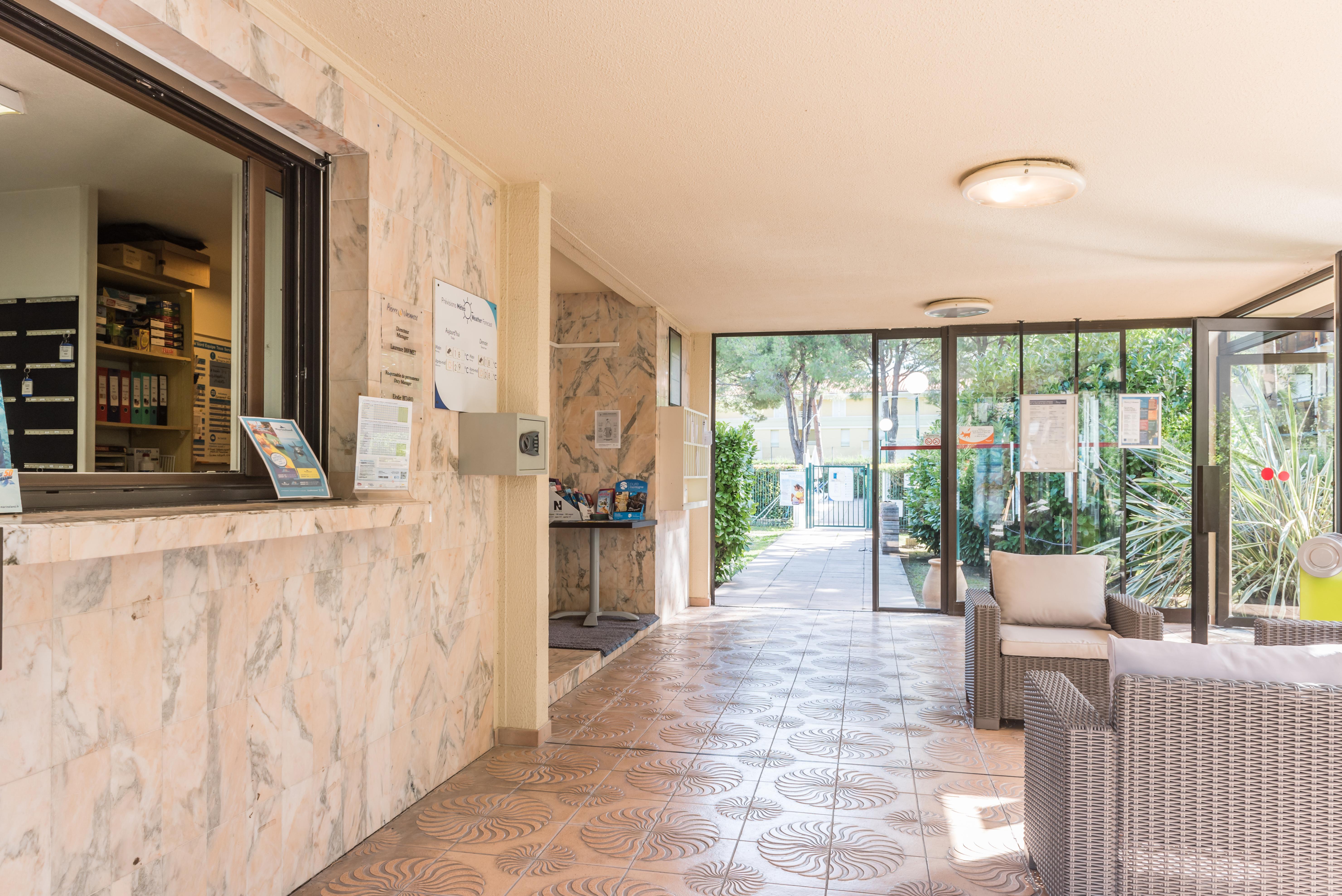 Residence Pierre & Vacances Les Jardins Ombrages Mandelieu Exterior foto